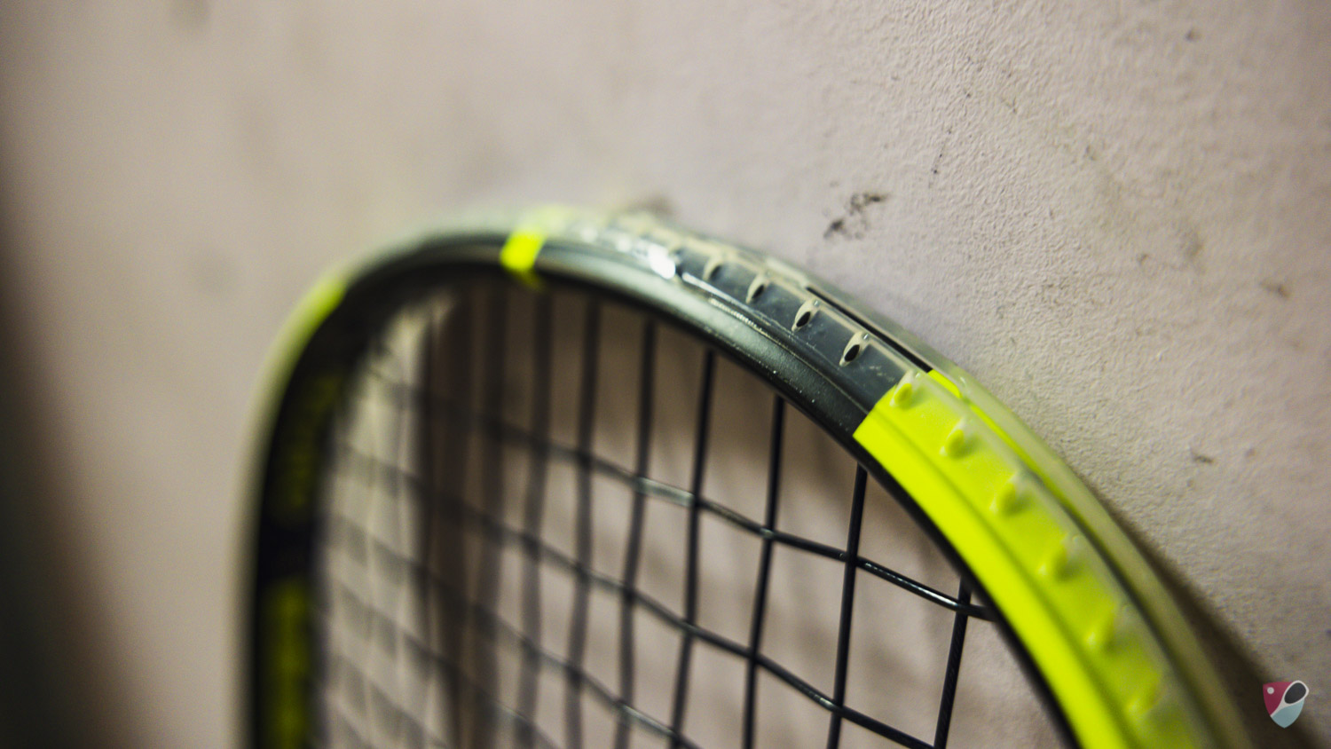 Raquette de squash Décathlon et sa housse